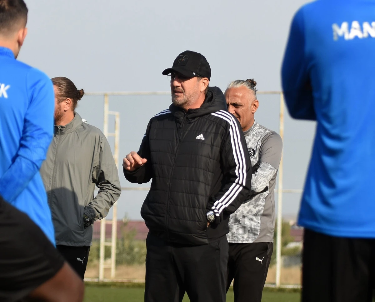 Manisa FK, Taner Taşkın ile yollarını ayırdı