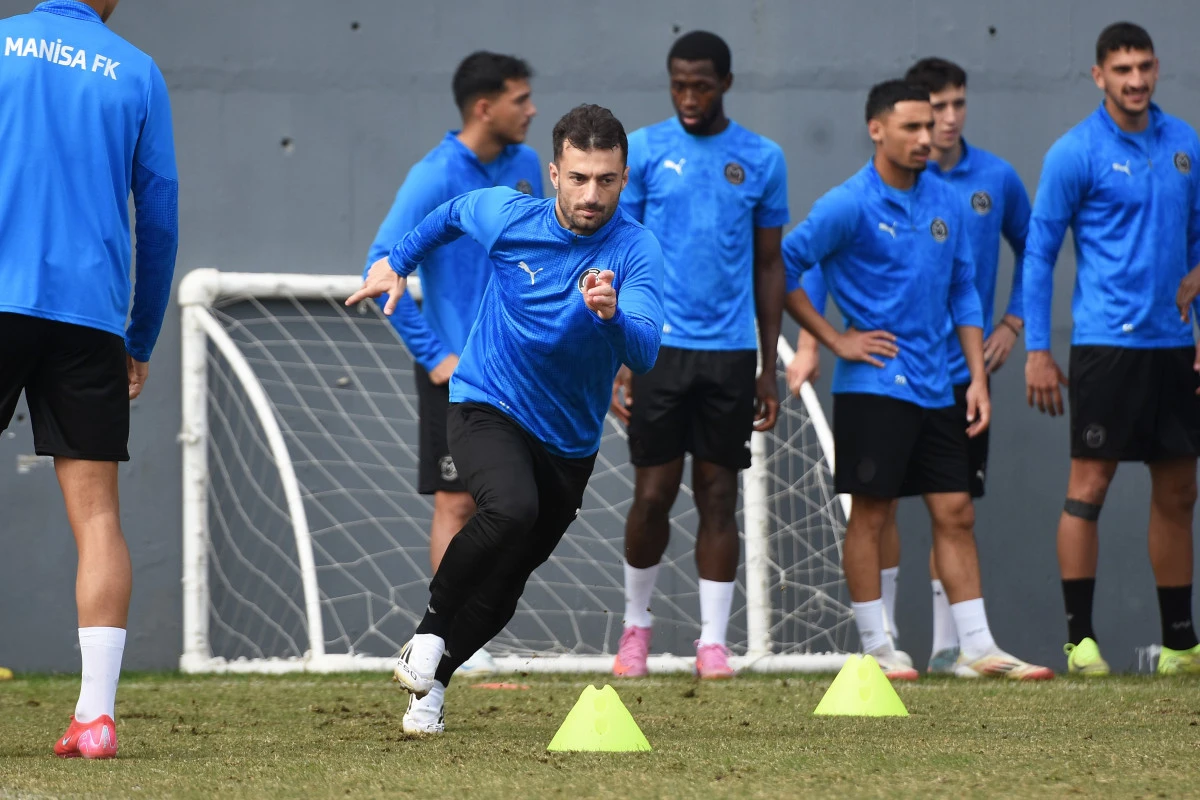 Manisa FK’da Sarıyerspor mesaisi sürüyor
