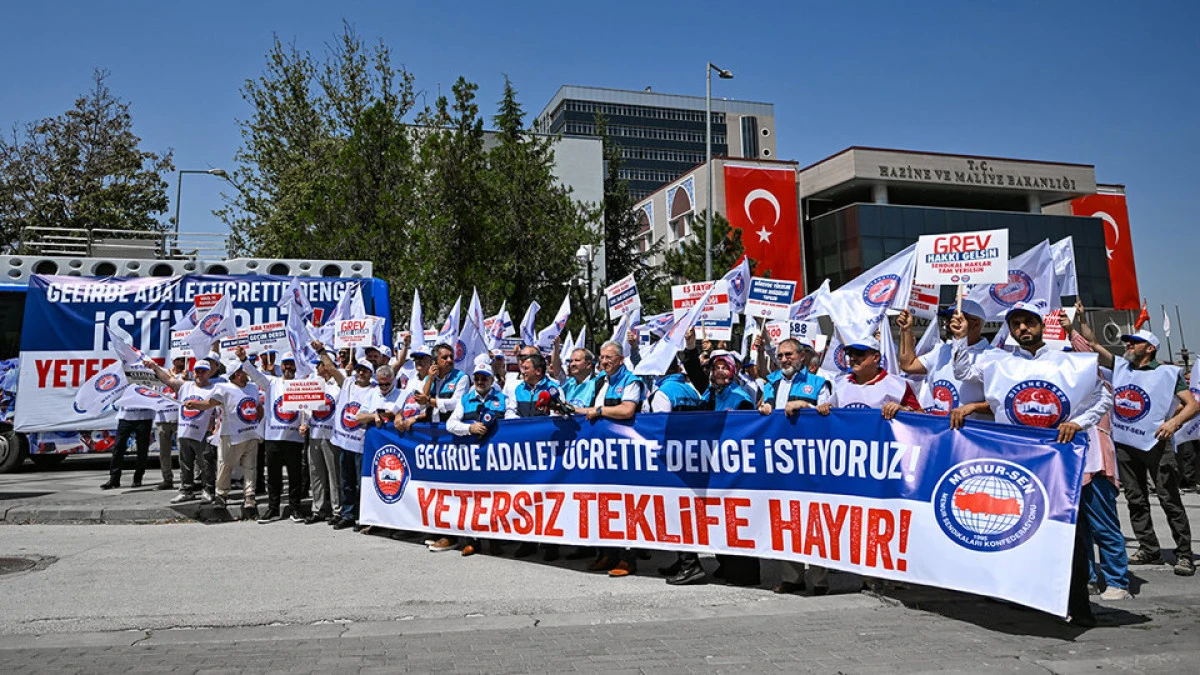 Memur sendikaları zam teklifini yetersiz buldu