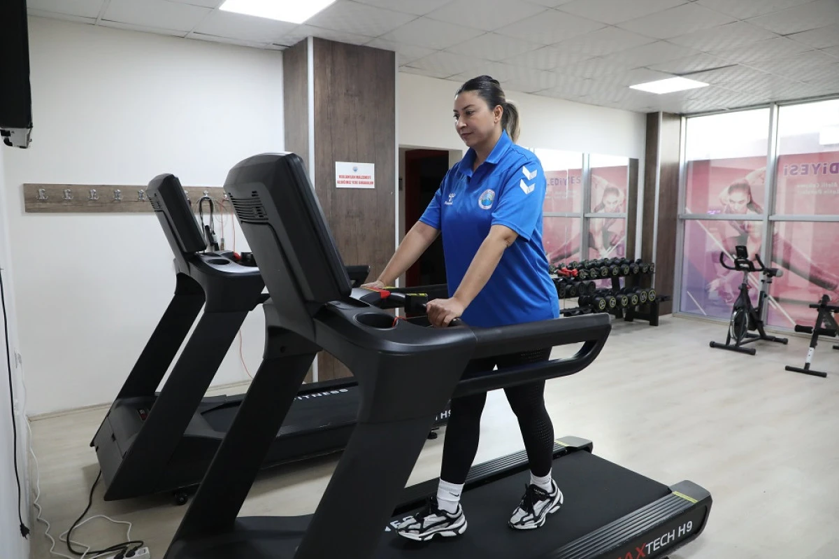 Menderes&rsquo;te Kadınlara &Ouml;zel Fitness Salonu Modernize Edildi