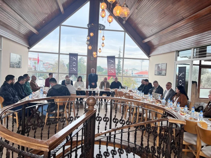 Menderes’te Mali Müşavirler Mesleki Dayanışmayı Kutladı