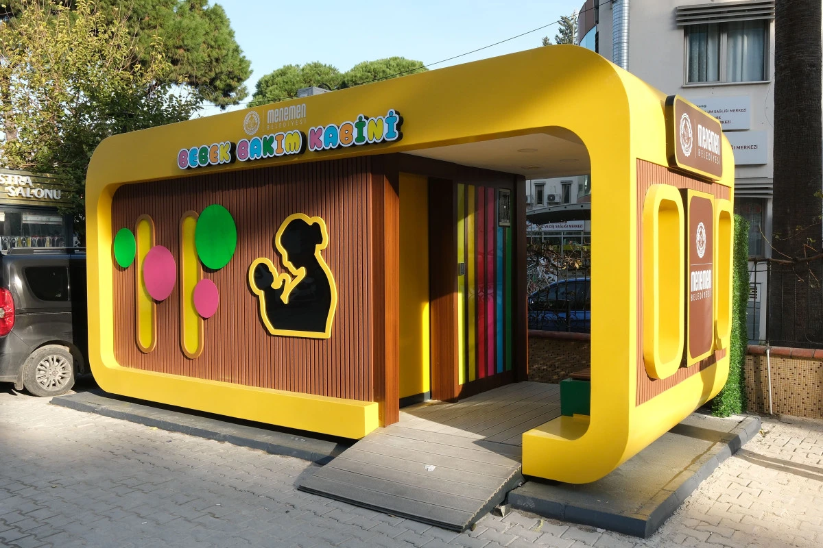 Menemen Belediyesi’nden bebekli annelere özel alan