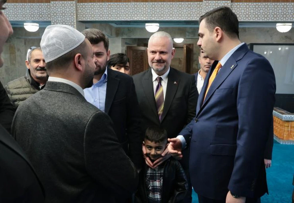 Menemen&rsquo;de Kadir Gecesi&rsquo;ne &ouml;zel 15 bin kişilik iftar