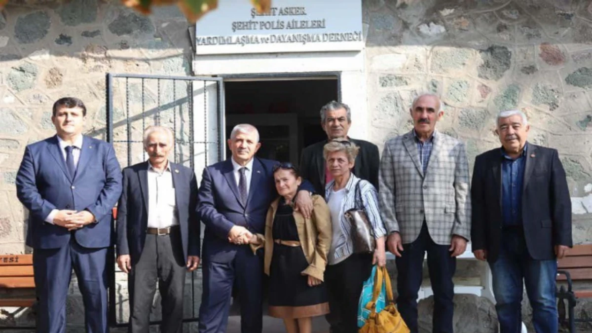 MHP'li Şahin: Milletimizle fikrimiz, inancımız , umudumuz bir