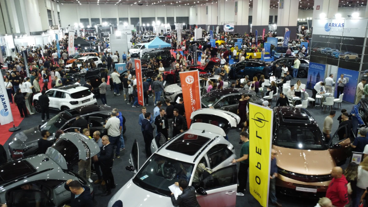 MOTTA İzmir Oto Show Fuarı ziyaretçilerden tam not aldı