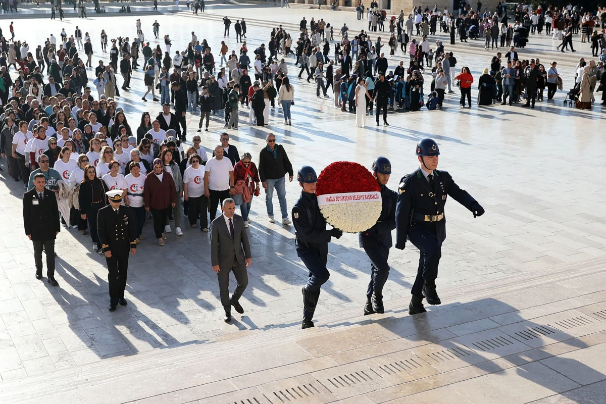 Muğla’dan 102 kadın Anıtkabir’i ziyaret etti
