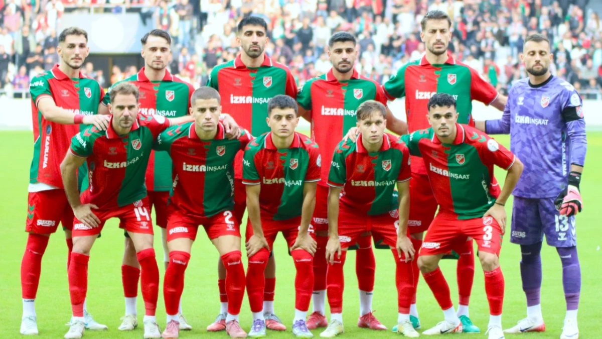 Namağlup Karşıyaka, taraftarını heyecanlandırıyor