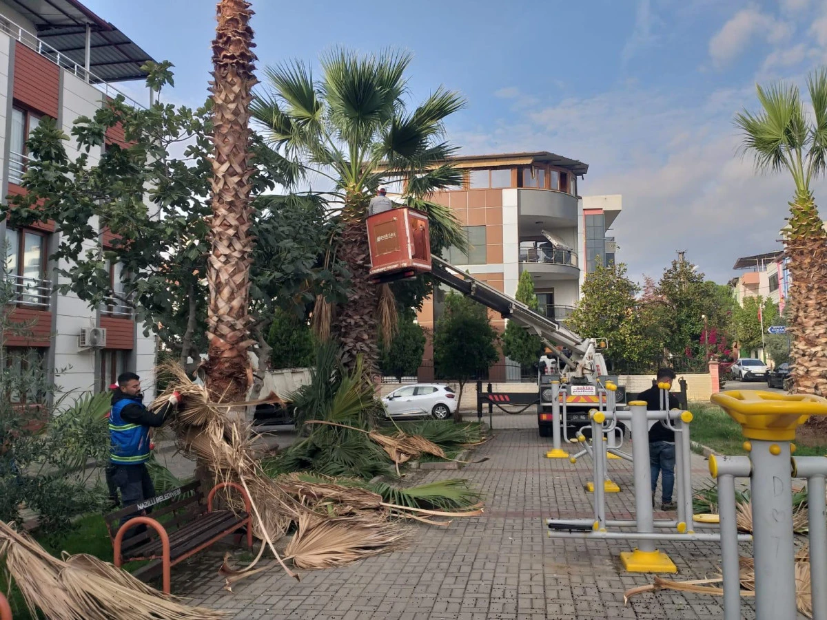  Nazilli Belediyesi'nde 12 ayrı mahallede eş zamanlı çalışma