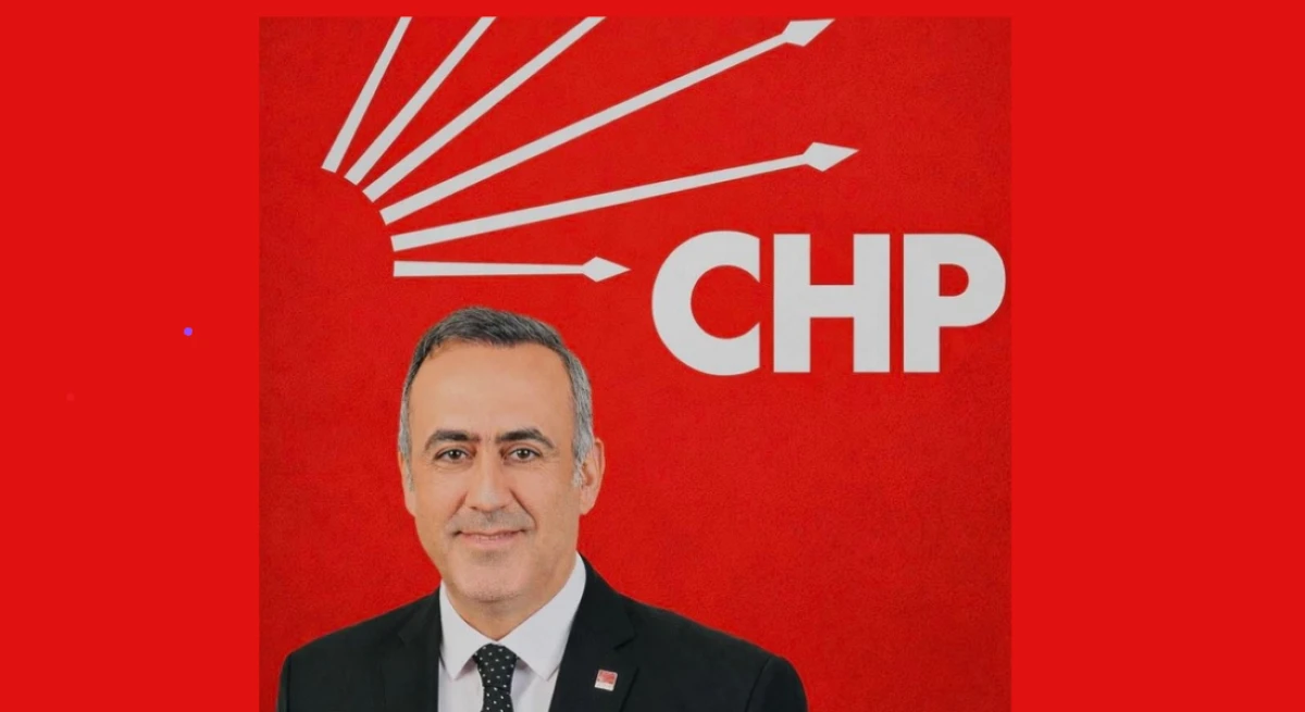  Nazilli'de bayrak tartışması b&uuml;y&uuml;yor