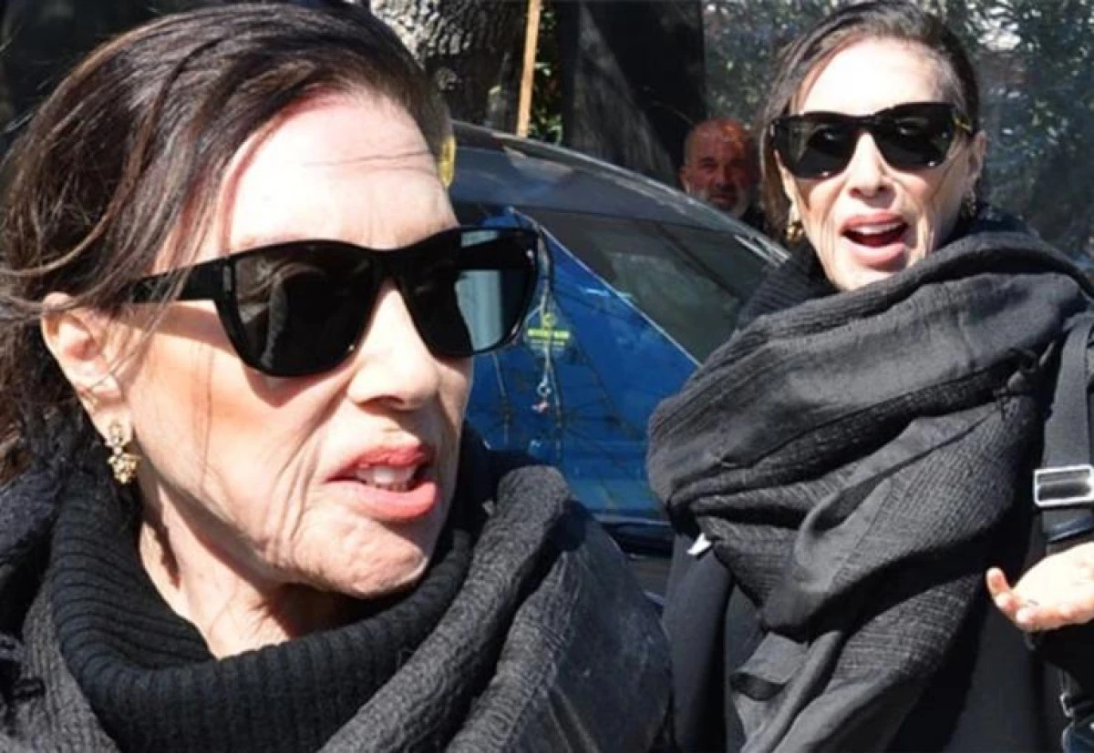 Nebahat &Ccedil;ehre: Yeşil&ccedil;am&rsquo;da &ccedil;ok bilin&ccedil;sizdik