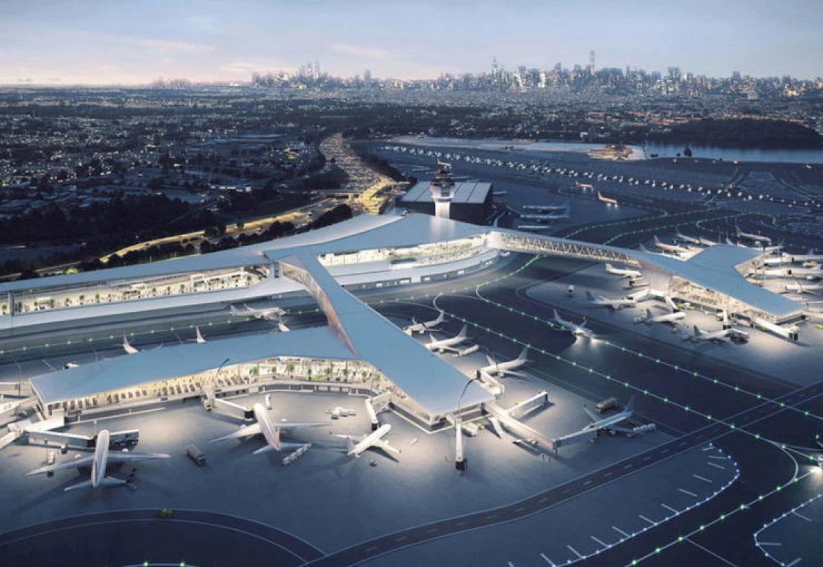 New York&rsquo;ta pistte akılalmaz kaza: Yolcu u&ccedil;ağı ile itfaiye aracı &ccedil;arpıştı!