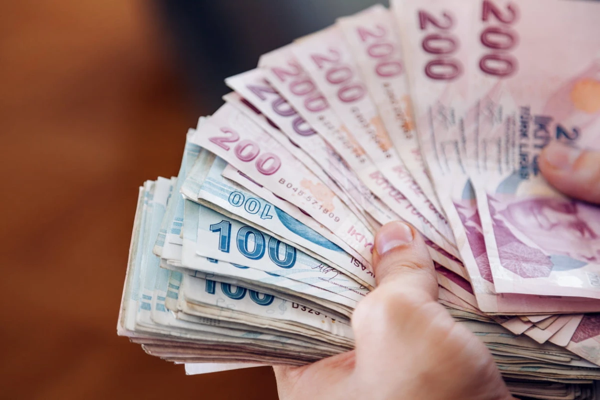 Nisan enflasyonu açıklanıyor: Memur ve emekliye ne kadar zam gelecek?