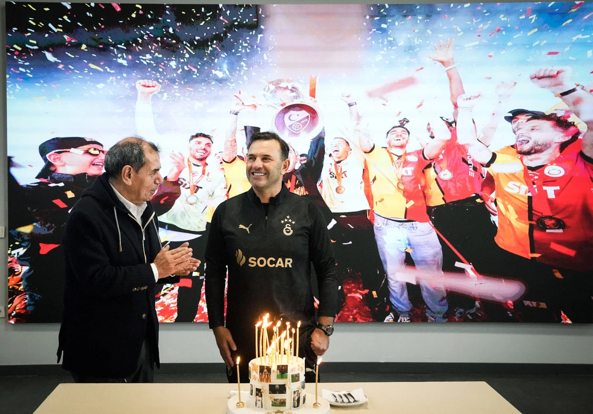 Okan Buruk'a 'çeyrek' altın