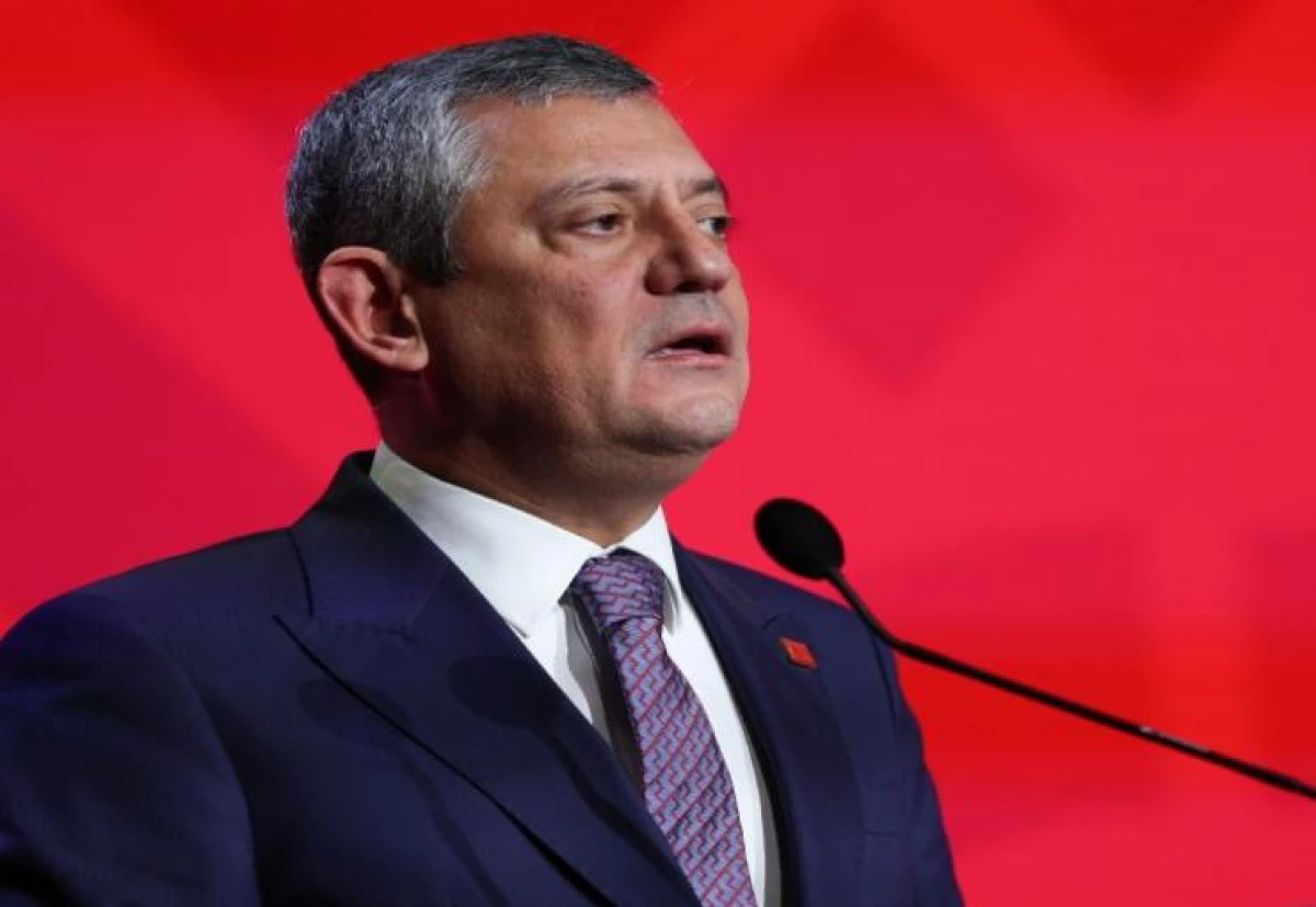 &Ouml;zg&uuml;r &Ouml;zel &Ccedil;eşme'ye gelecek