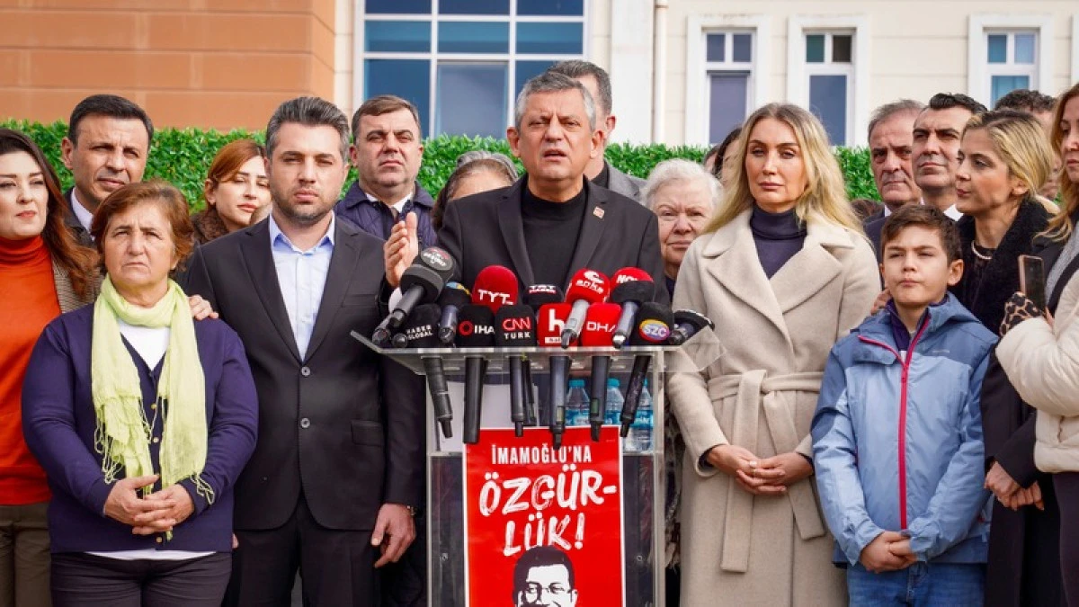 &Ouml;zg&uuml;r &Ouml;zel: Onları iktidardan d&uuml;ş&uuml;receğiz, hepsi hesap verecek