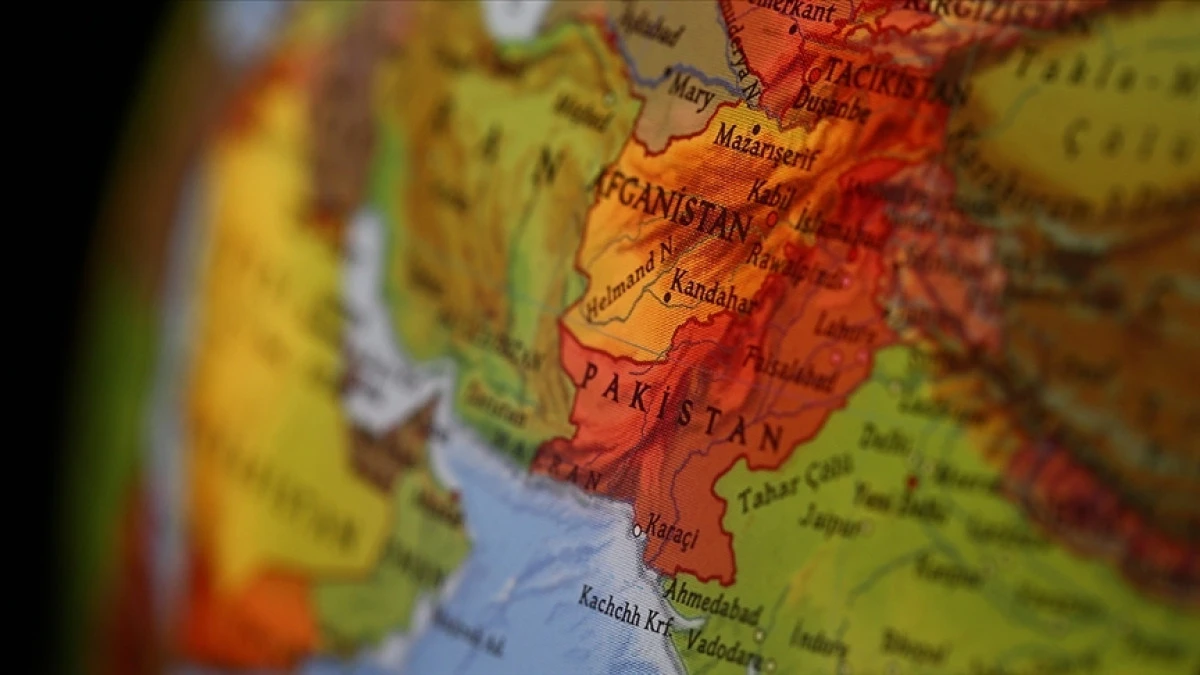 Pakistan ve Afganistan’dan kritik ateşkes kararı