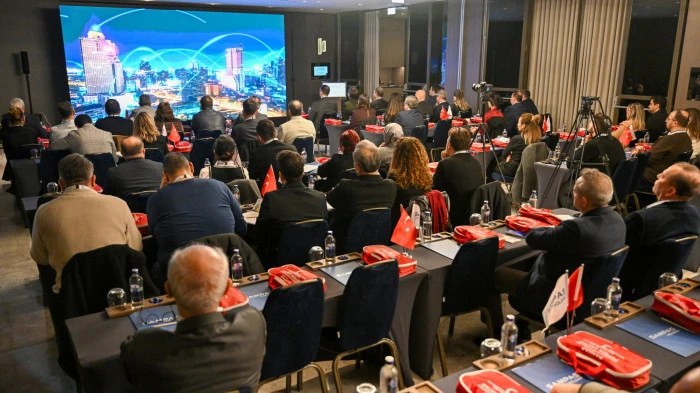 Panelde Bornova&rsquo;nın dijital vizyonu anlatıldı