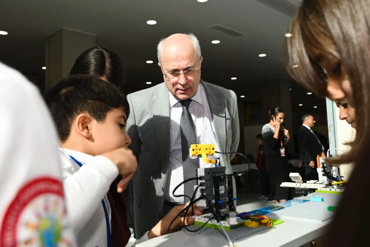 Prof. Dr. Kılıç, Aydın'daki “Proje Pazarı”nda Genç Bilim İnsanlarıyla Buluştu