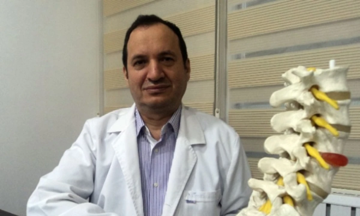 Prof. Dr. Uslu&rsquo;dan Omurga Sağlığı &Ouml;nerileri