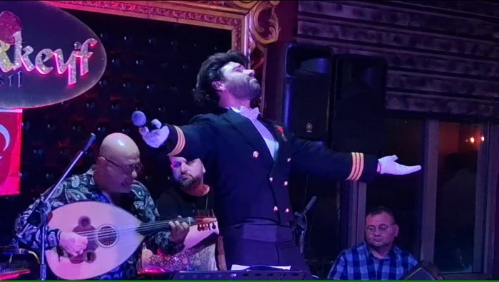 &ldquo;Sahnenin Asaleti: Ersin Faikzade Gala  Konserinde G&ouml;z Kamaştırdı&rdquo;