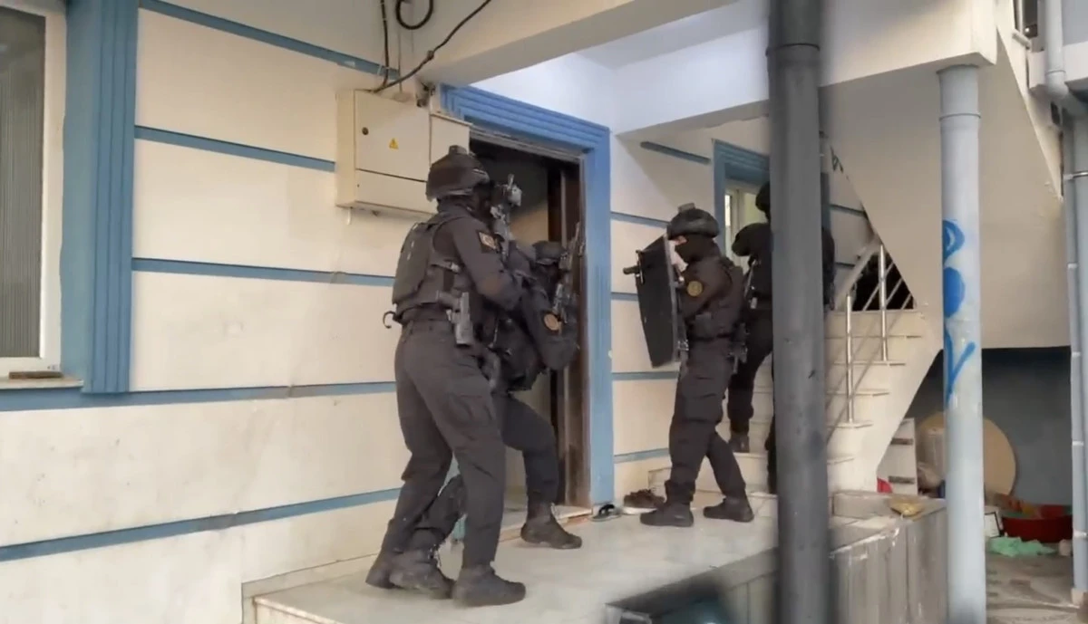 ‘Saraçlar’ suç örgütü soruşturmasında 23 kişi adliyeye sevk edildi