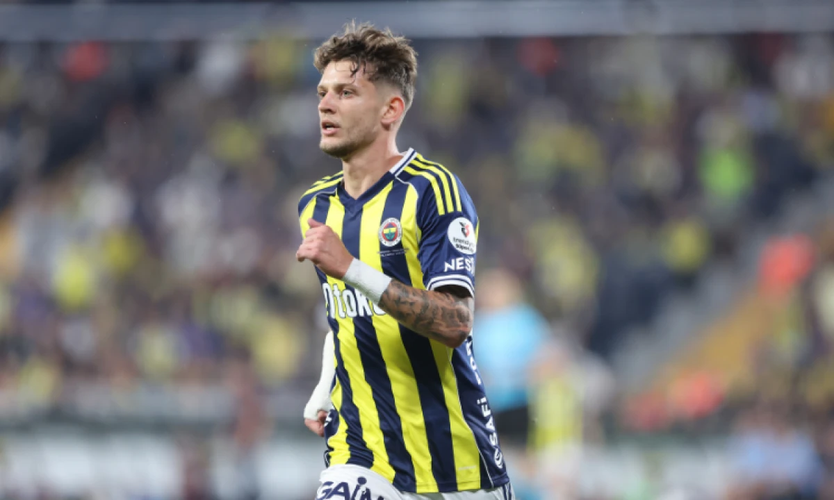 Sebastian Szymanski veda etti: Fenerbah&ccedil;e yeni takımını a&ccedil;ıkladı
