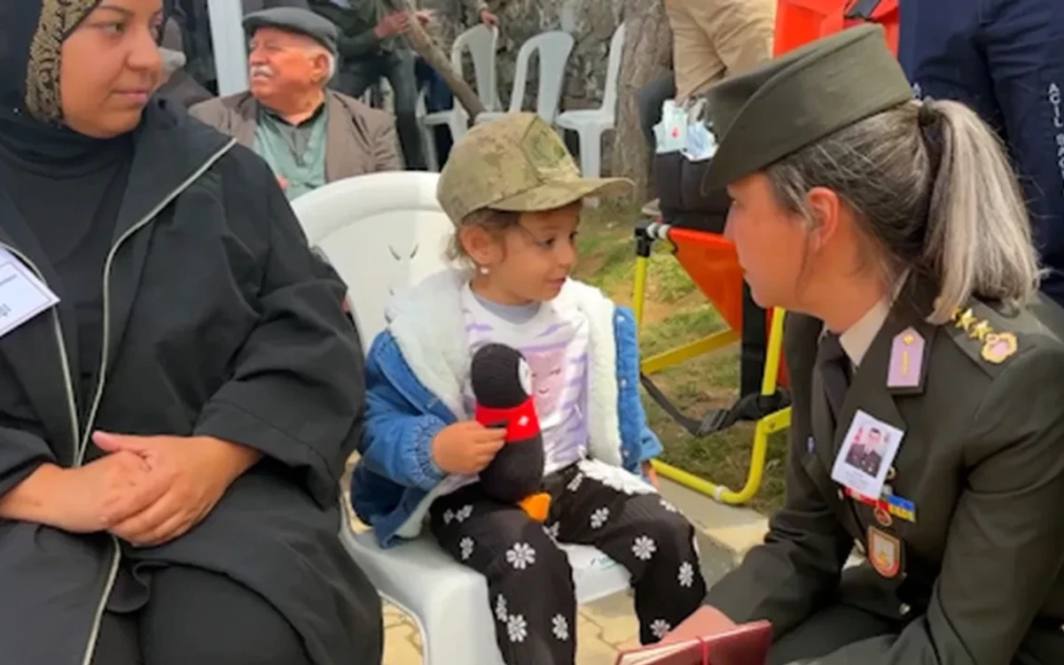 Şehit Önder Özen'in Kızı Alya'nın 