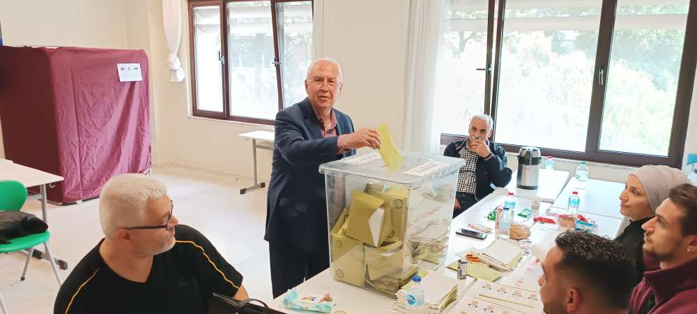 Selvitopu: Demokrasi ş&ouml;leni...