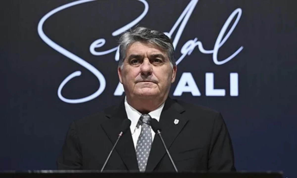 Serdal Adalı Rafa Silva i&ccedil;in net konuştu: Bonservis bedeli a&ccedil;ıklandı