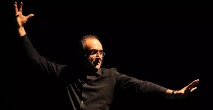 Sunay Akın Cumhuriyet ve Kadın sunumuyla İzmir'deydi