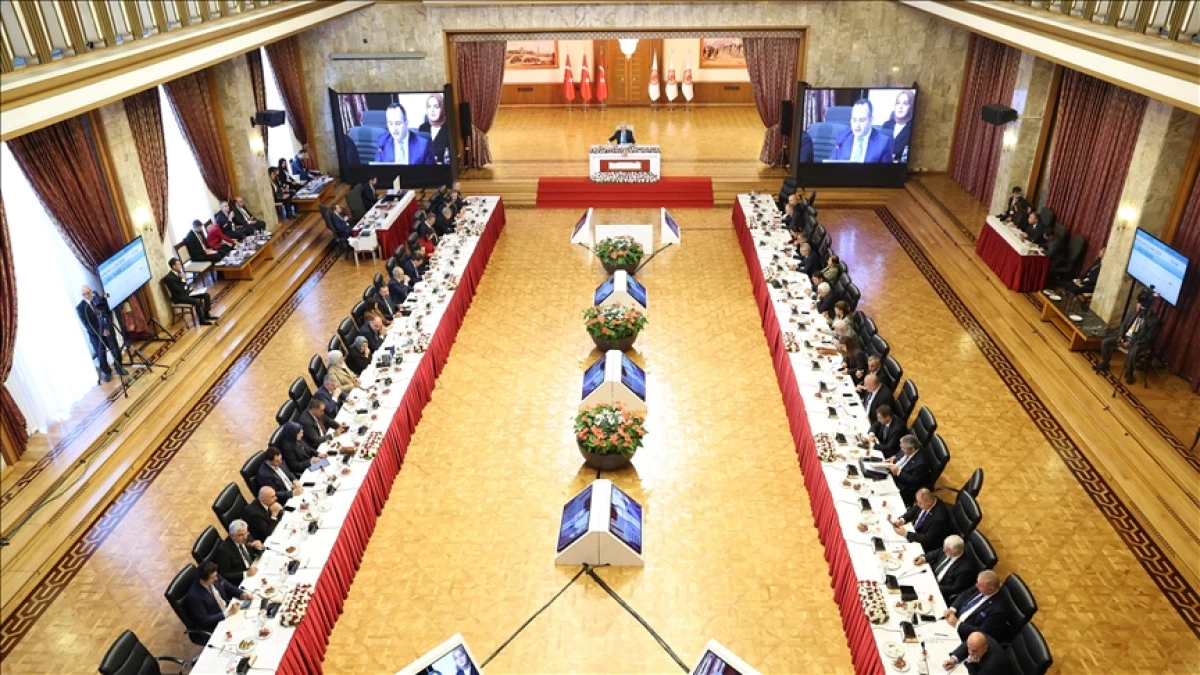 TBMM Heyeti, IRA’nın Silah Bırakma Sürecini İncelemek Üzere İrlanda’ya Gitti