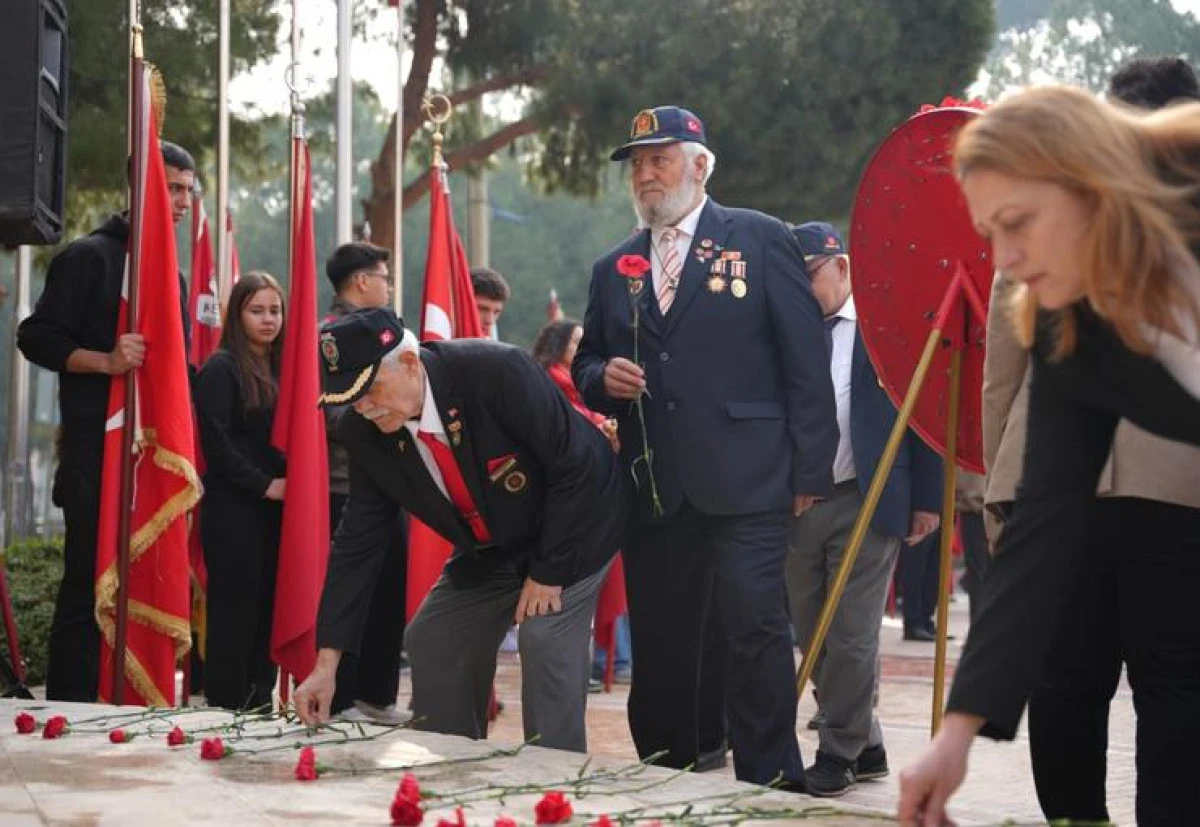 Torbalı&rsquo;da &Ccedil;anakkale Zaferi&rsquo;nin 111. yılı &ccedil;elenk t&ouml;reniyle anıldı