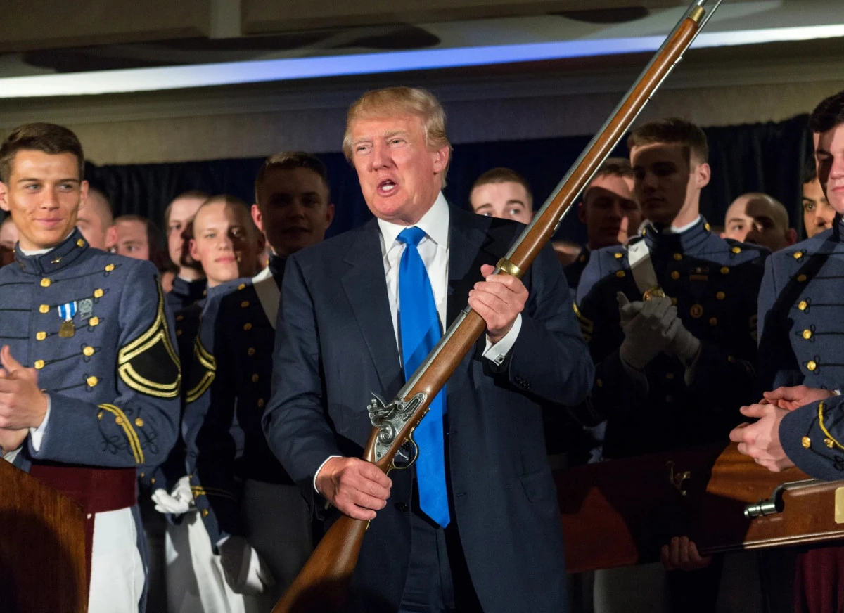 Trump Venezuela Kararını Verdi ABD Ordusu Bölgeye 15 Bin Asker Sevk Etti