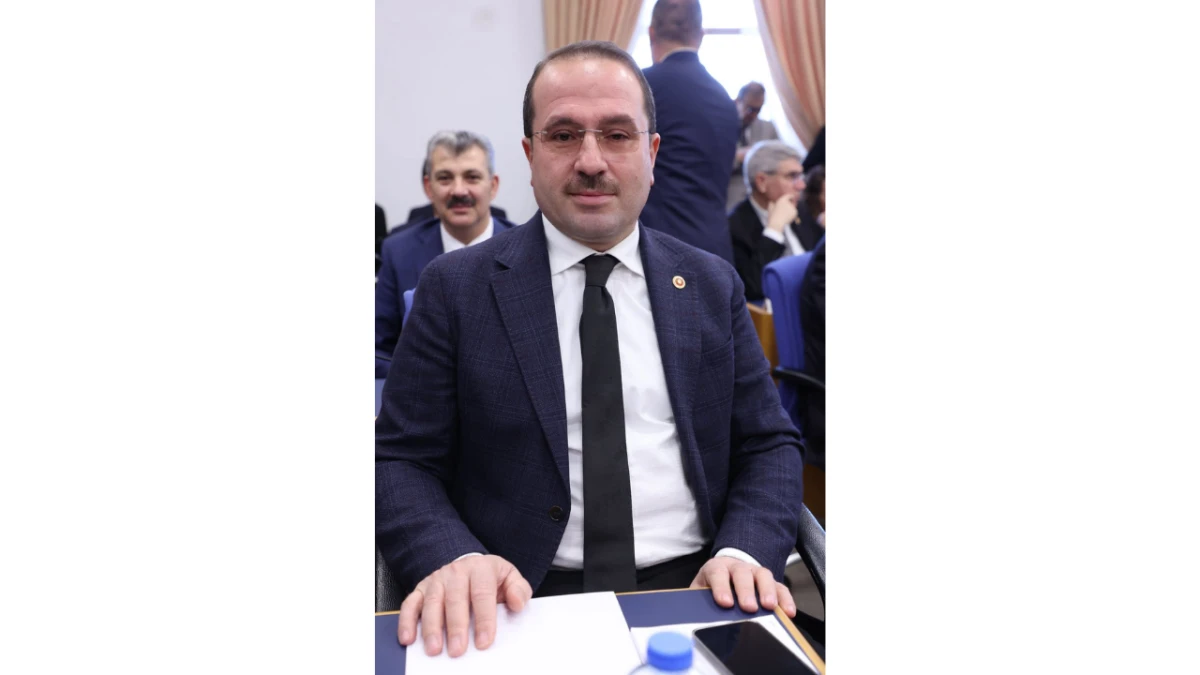 Yaşar Kırkpınar'dan Sağlıkta “Devrim” Vurgusu