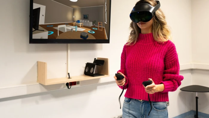 Yaşar Üniversitesi VR Simülasyonu ile Deprem Çantası Eğitimi